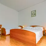 Vukicevic Apartment