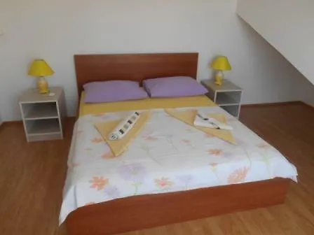Vukicevic * Vodice